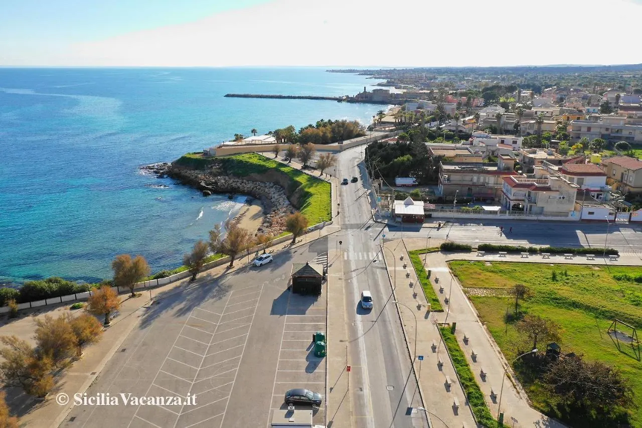Apartment Onde Di Sicilia Suite Sea View Avola Italy