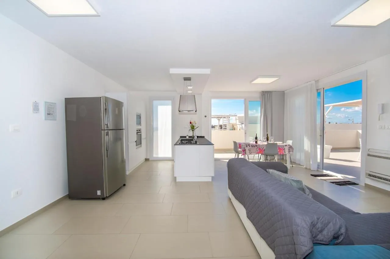 Apartment Onde Di Sicilia Suite Sea View Avola Italy