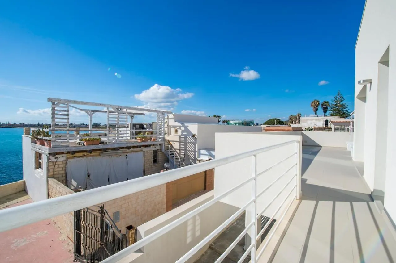 Onde Di Sicilia Suite Sea View Avola Italy