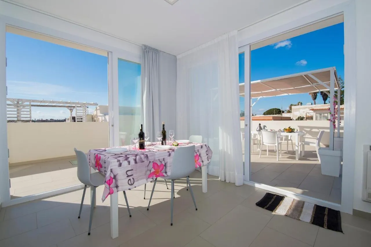Onde Di Sicilia Suite Sea View Avola 0*,
