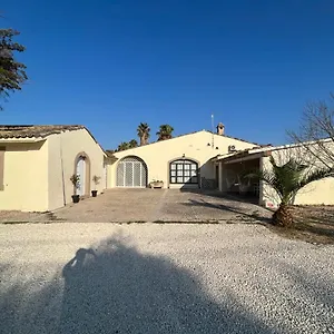 La Bouganville Avola